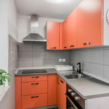 Lev With Terrace And 2 Bedrooms Lägenhet *