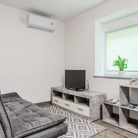 Lev With Terrace And 2 Bedrooms Lägenhet